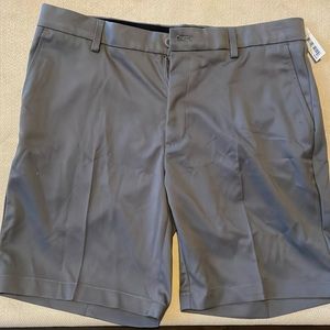 Amazon essentials shorts